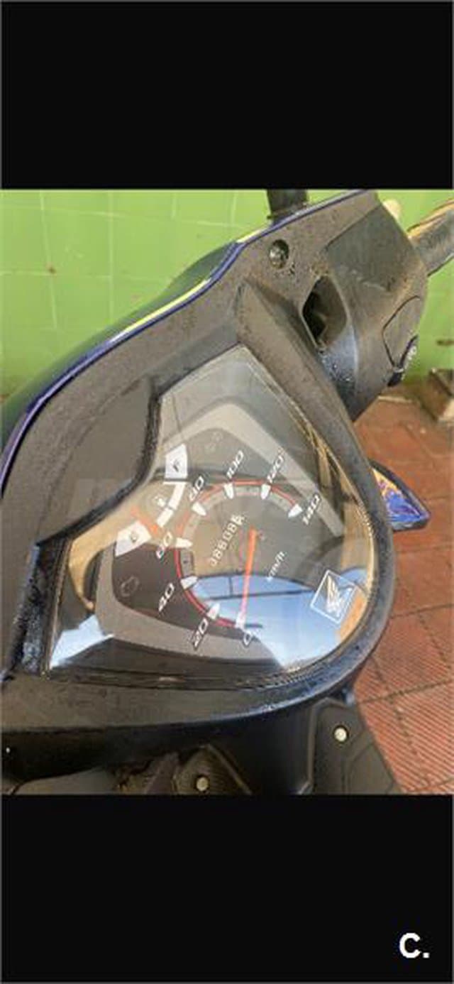 Honda Vision 110 1750 € 2012 Barcelona - 3