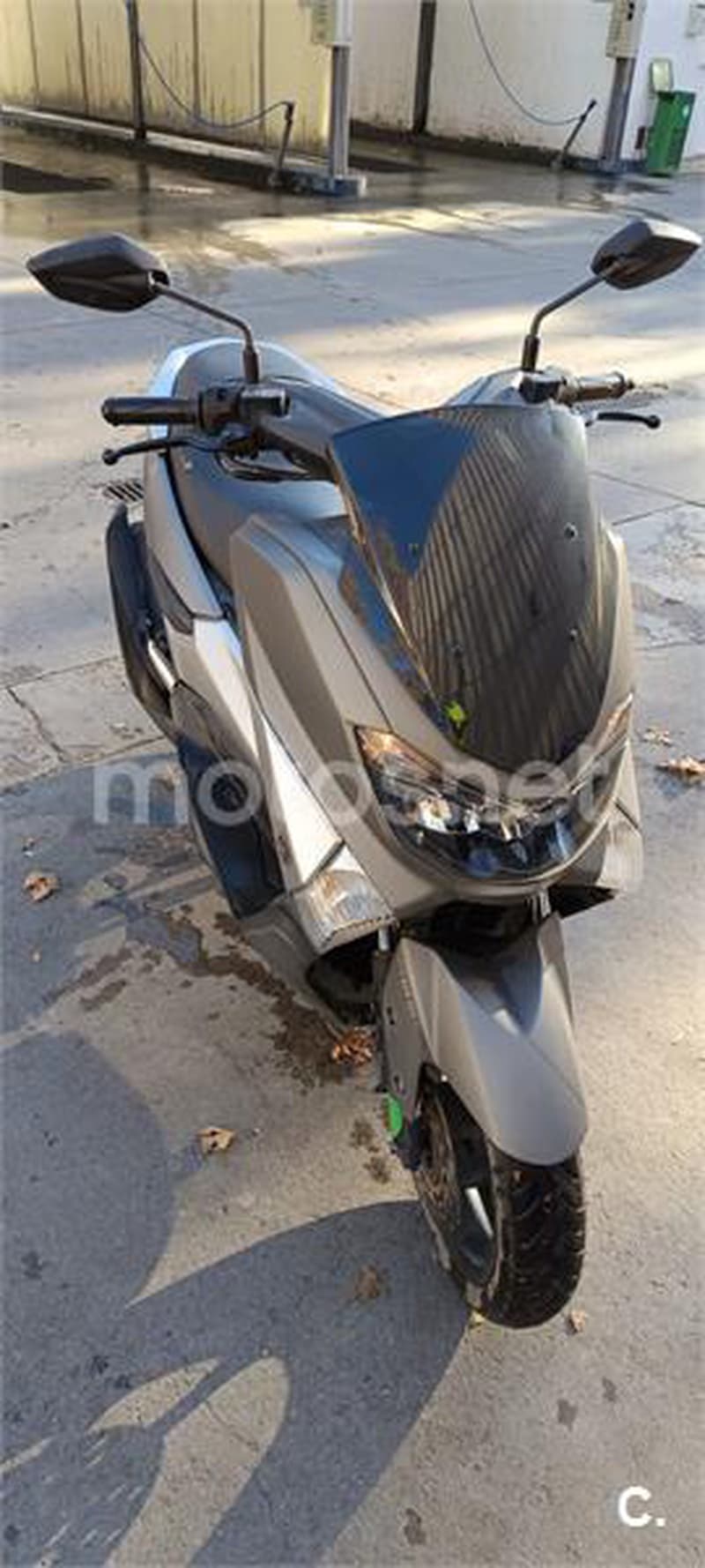 Yamaha NMAX – Vista 3