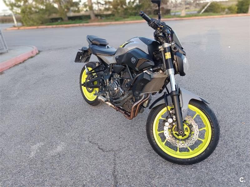 Yamaha MT-07 – Vista 2