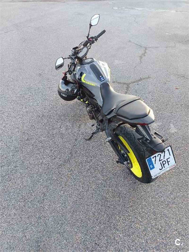 Yamaha MT-07 – Vista 6