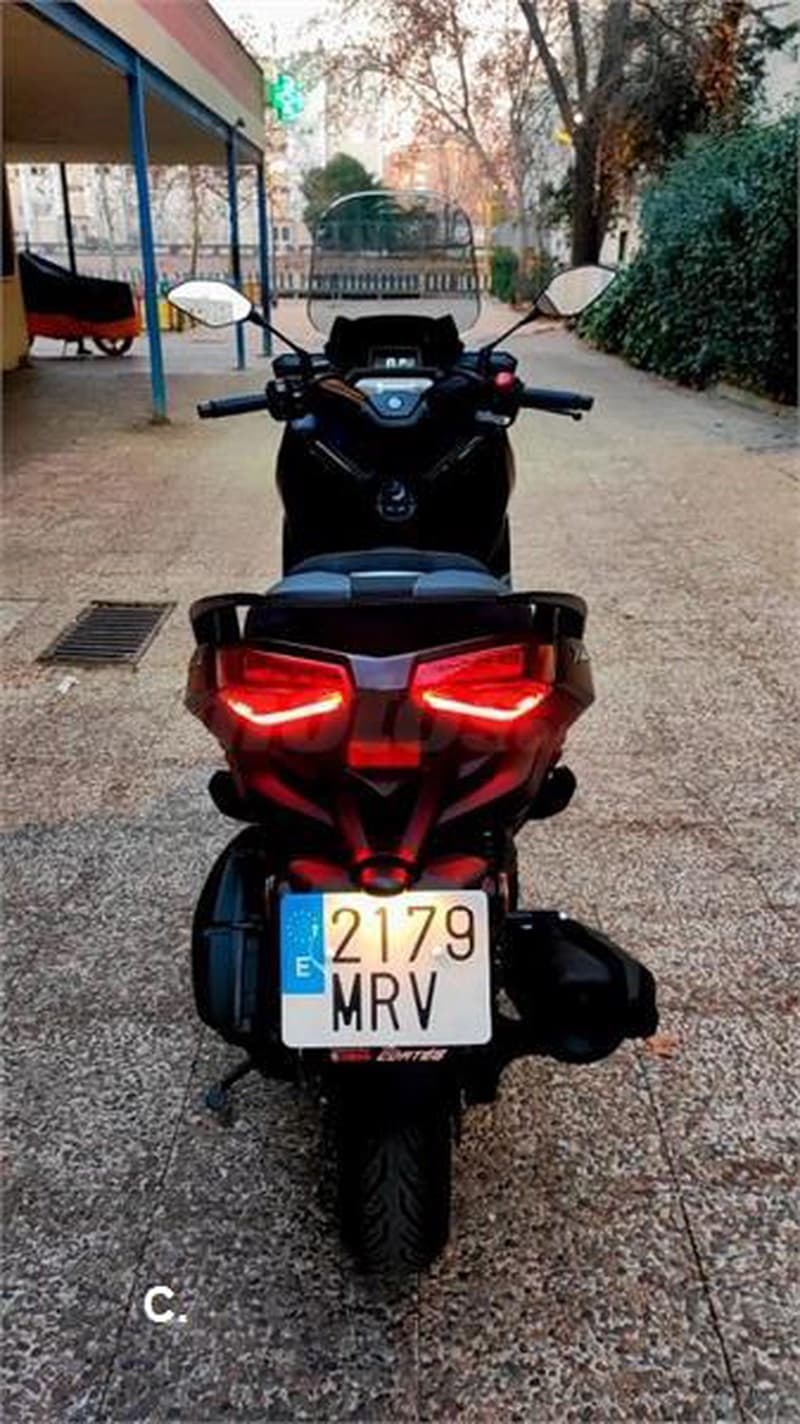 Yamaha XMAX 125 – Vista 2