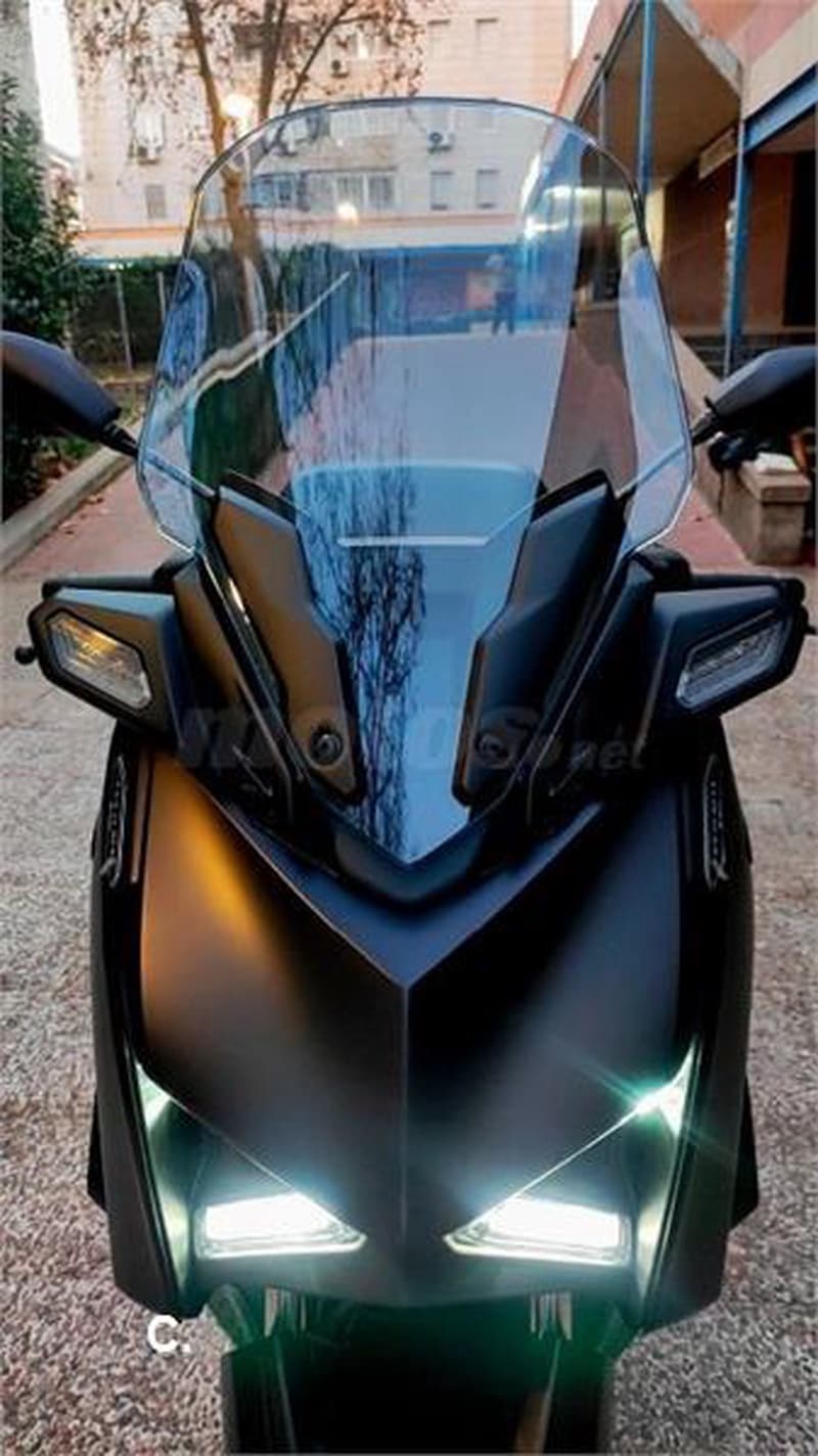 Yamaha XMAX 125 – Vista 3