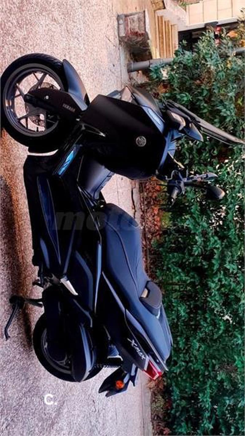 Yamaha XMAX 125 – Vista 10