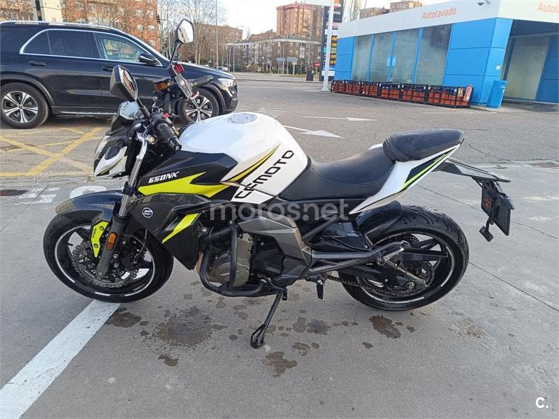 CFMOTO 650 NK 3500 € 2019 Burgos - 3