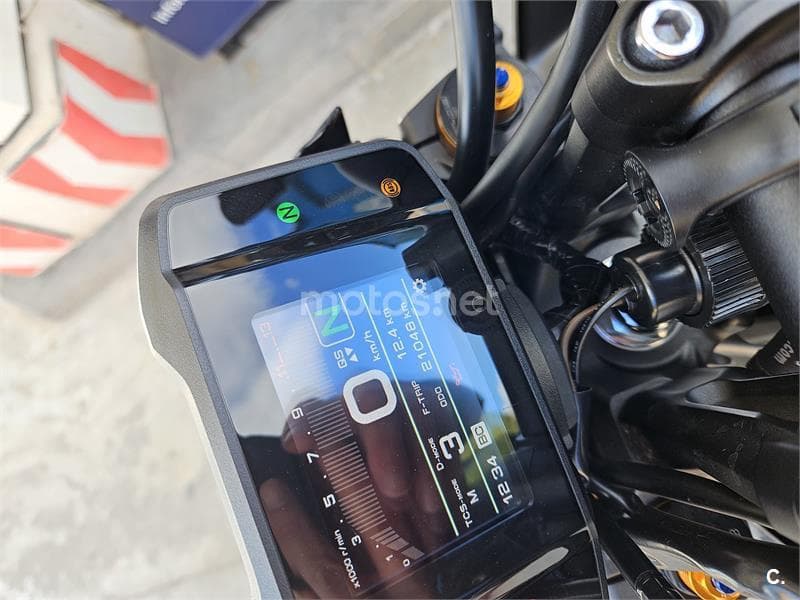 Yamaha MT 09 – Vista 6
