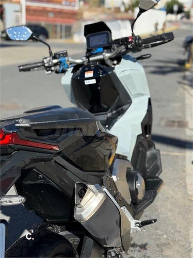 Honda X-ADV – Vista 2