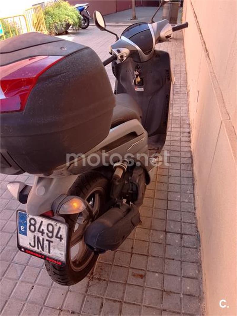 Yamaha X enter 125 – Vista 4