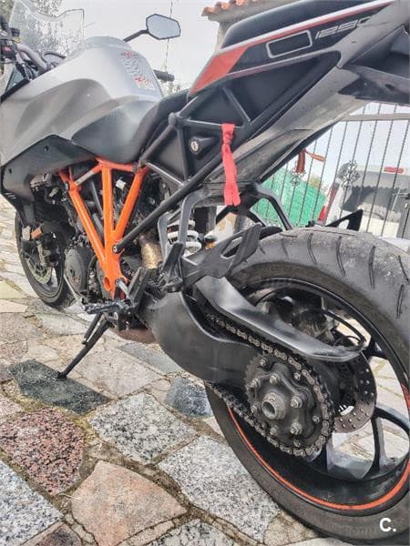 KTM 1290 Super Duke GT – Vista 7