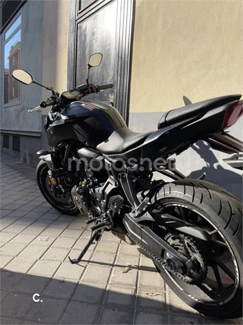 Yamaha MT-07 – Vista 2