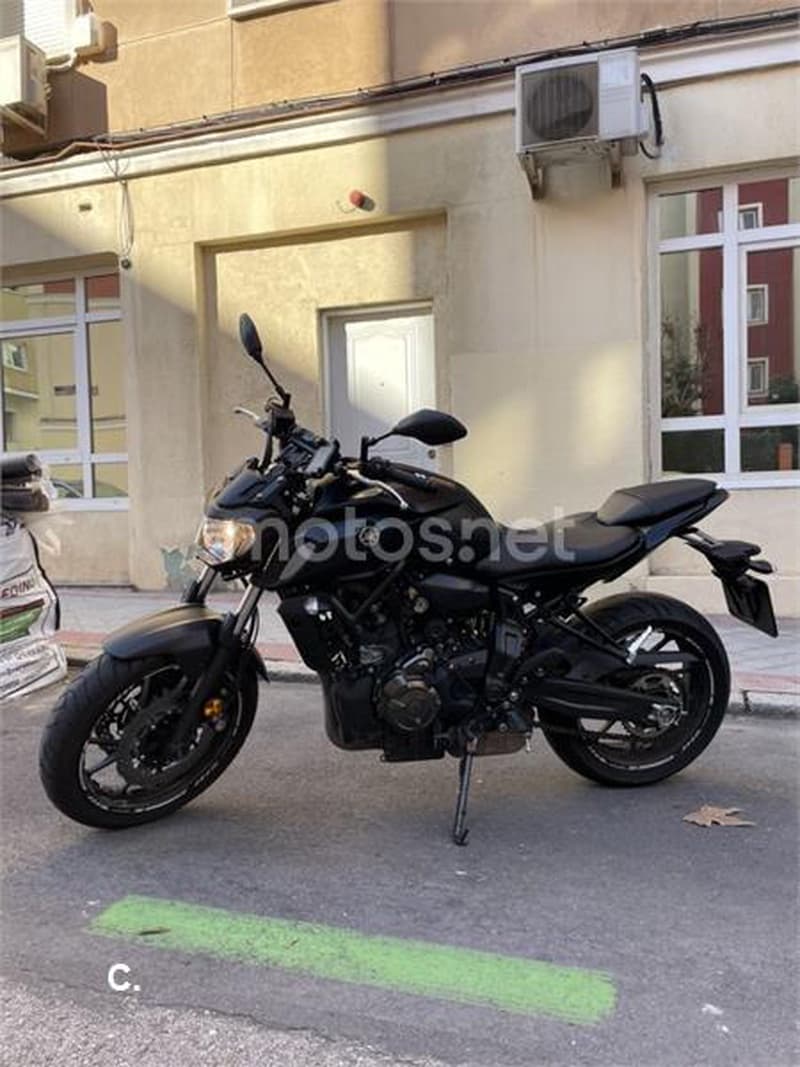 Yamaha MT-07 – Vista 4