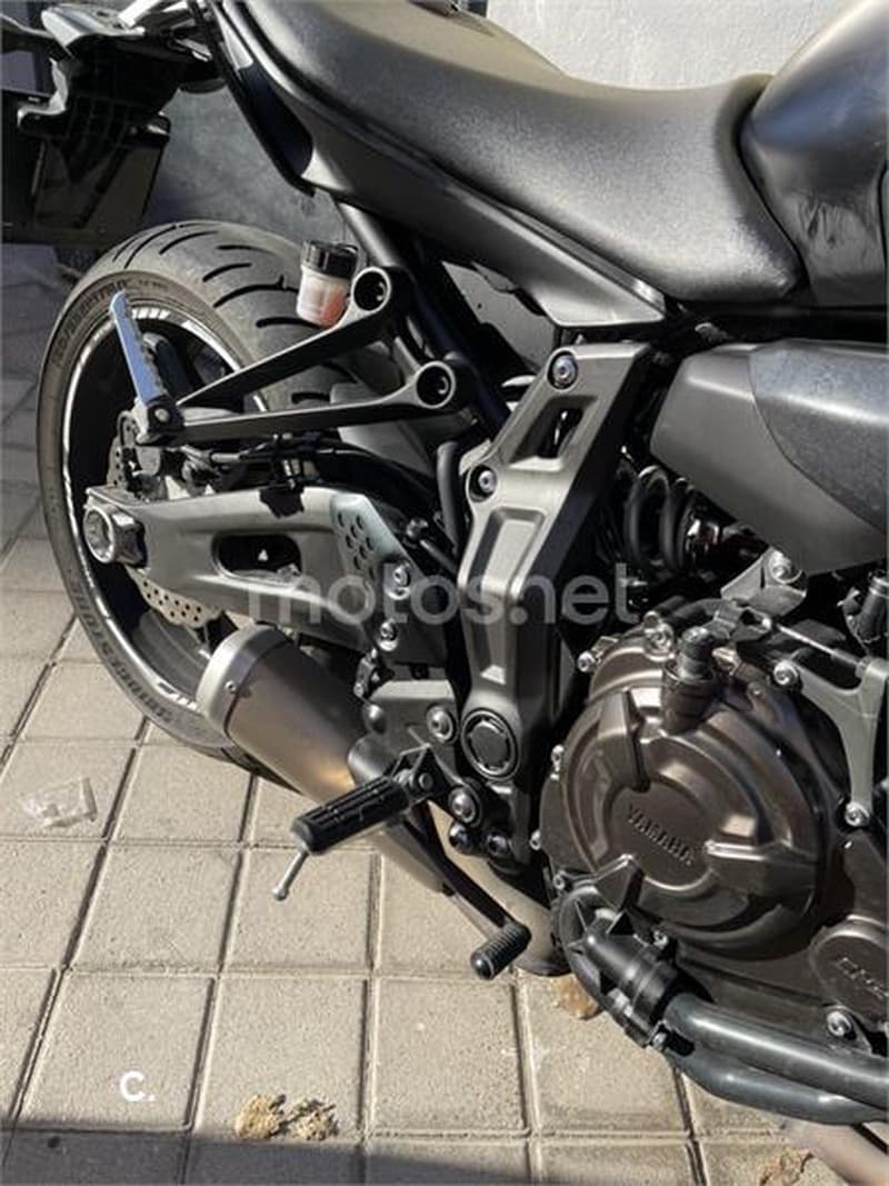 Yamaha MT-07 – Vista 10