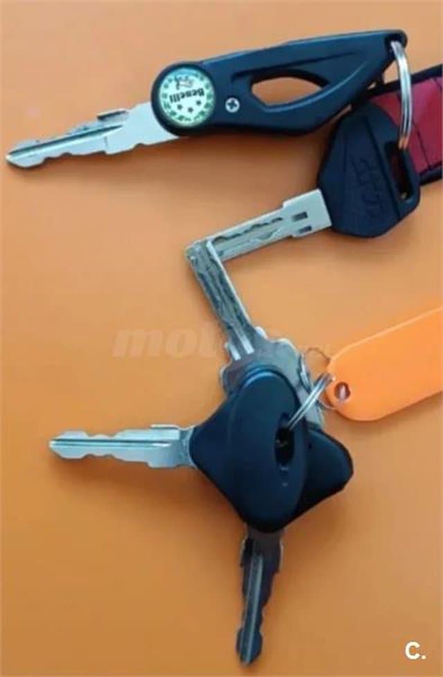 Benelli TRK 502 – Vista 8