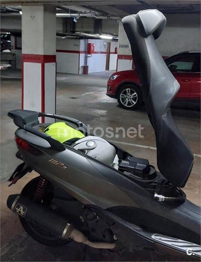 Piaggio MP3 – Vista 4