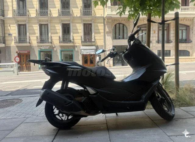 Honda PCX 125 2700 € 2023 Sevilla - 5