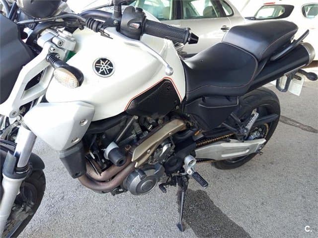 Yamaha MT-03 – Vista 1