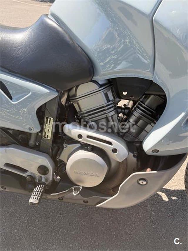 Honda Transalp XL 650 V – Vista 3