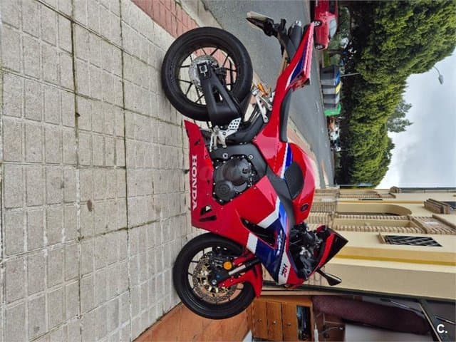 Honda CBR 600 RR 13.250 € 2024 Sevilla - 1