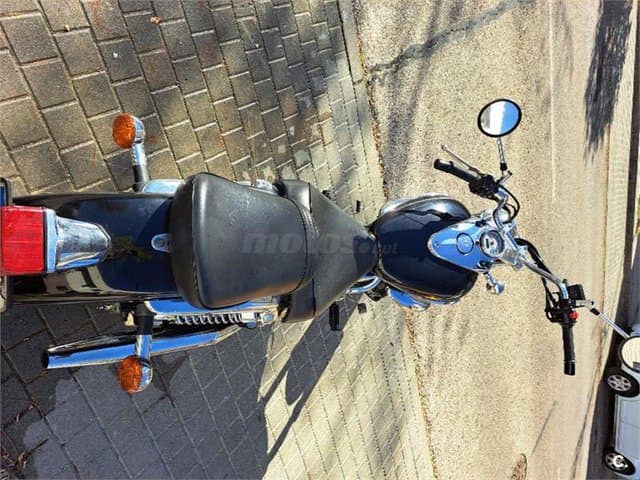 Suzuki Intruder 250 – Vista 4