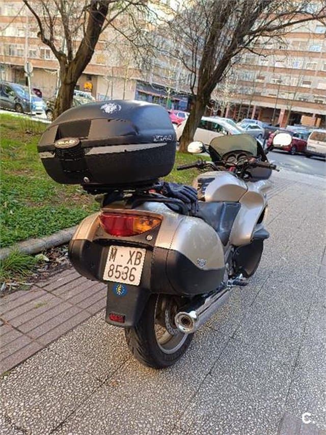 Honda NT 650 V Deauville 2300 € 1999 Araba - 4
