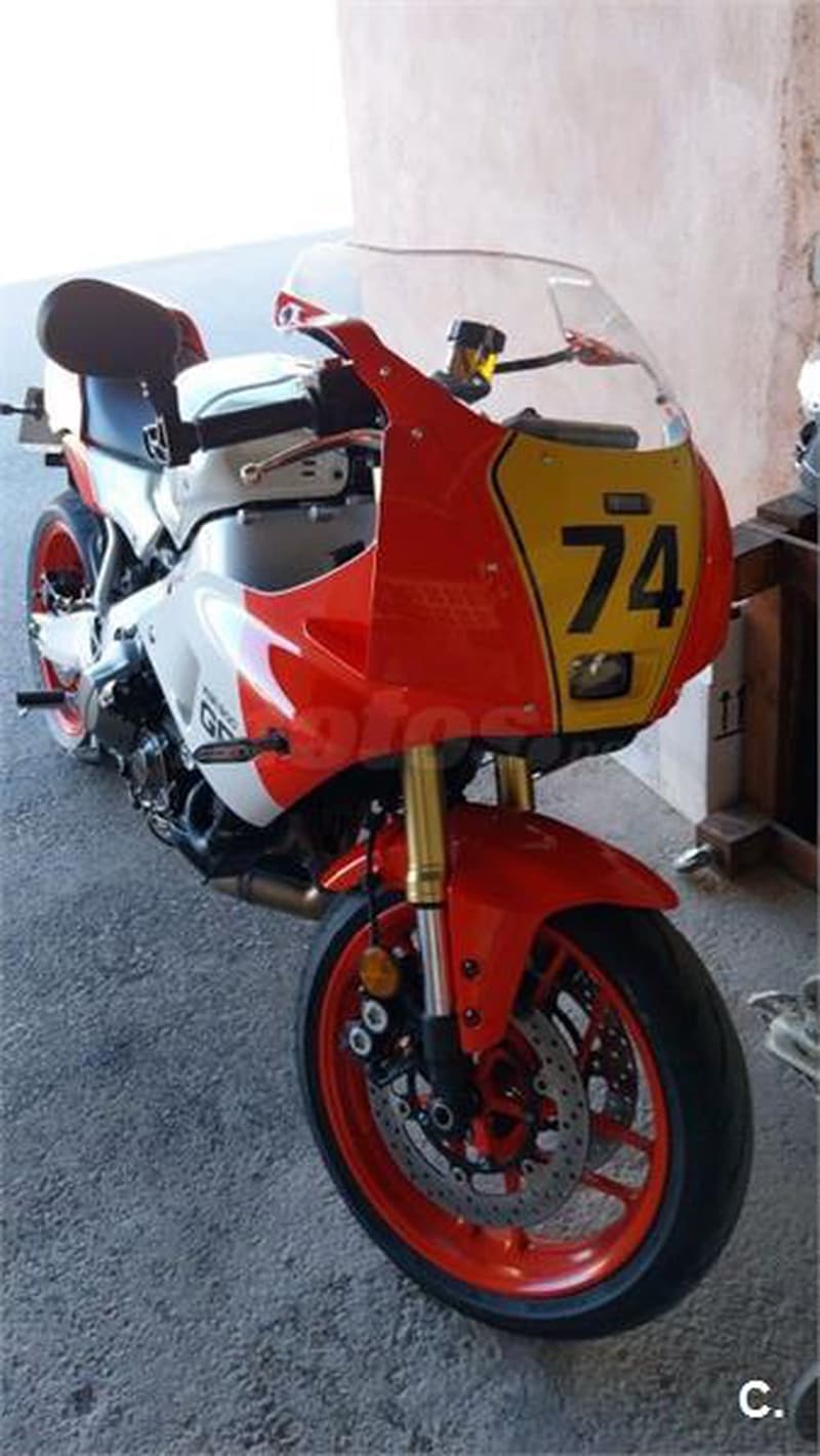 Yamaha XSR 900 GP – Vista 2