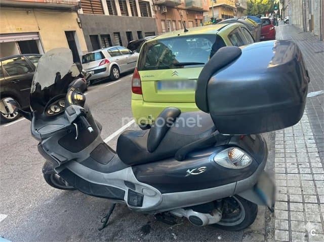 Piaggio X9 EVOLUTION 125 – Vista 1