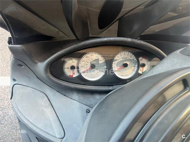 Piaggio X9 EVOLUTION 125 – Vista 6