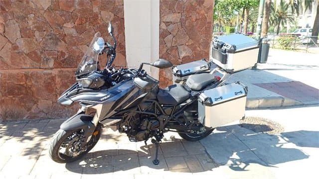 Benelli TRK 702 – Vista 1