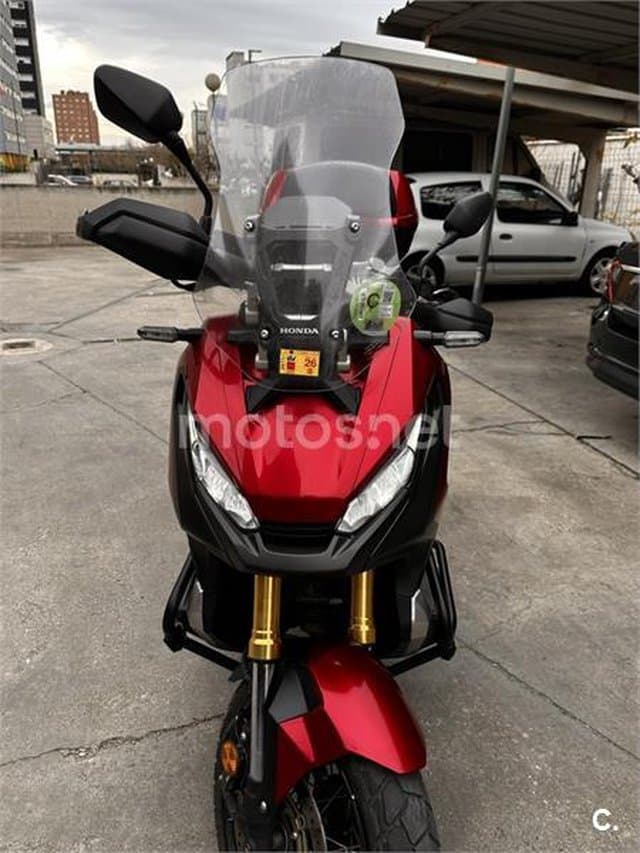 Honda X-ADV – Vista 8