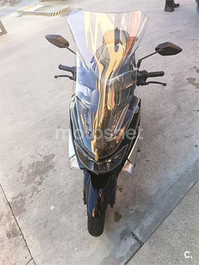 Yamaha NMAX 1500 € 2017 Barcelona - 6