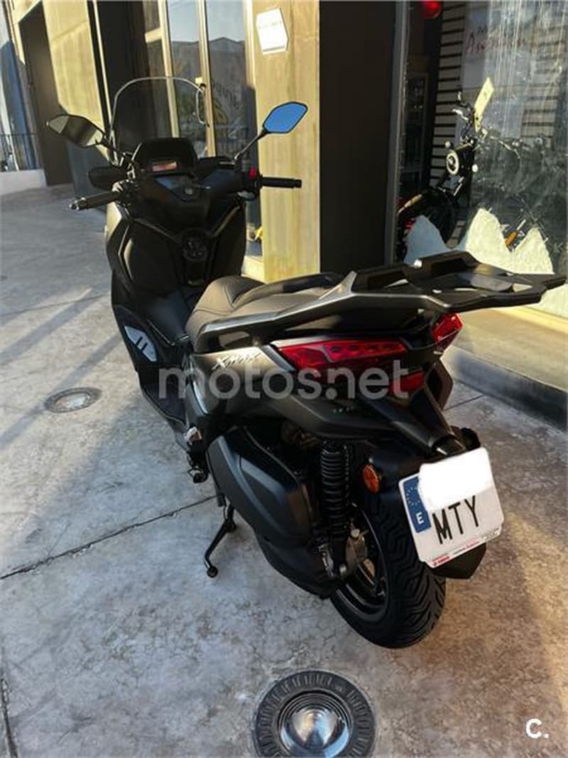 Yamaha XMAX 300 6799 € 2024 Córdoba - 3