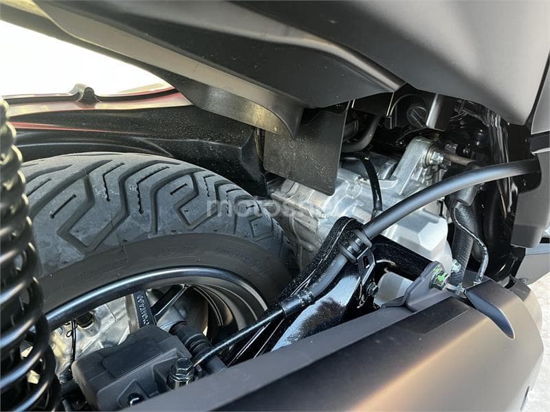 Yamaha XMAX 300 6799 € 2024 Córdoba - 5