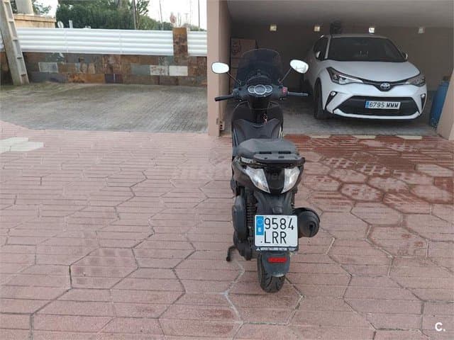 Piaggio Beverly 300 2750 € 2021 Castellón - 4
