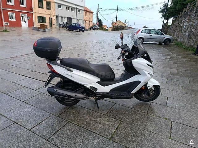 Kymco Grand Dink 300 3200 € 2022 A Coruña - 1