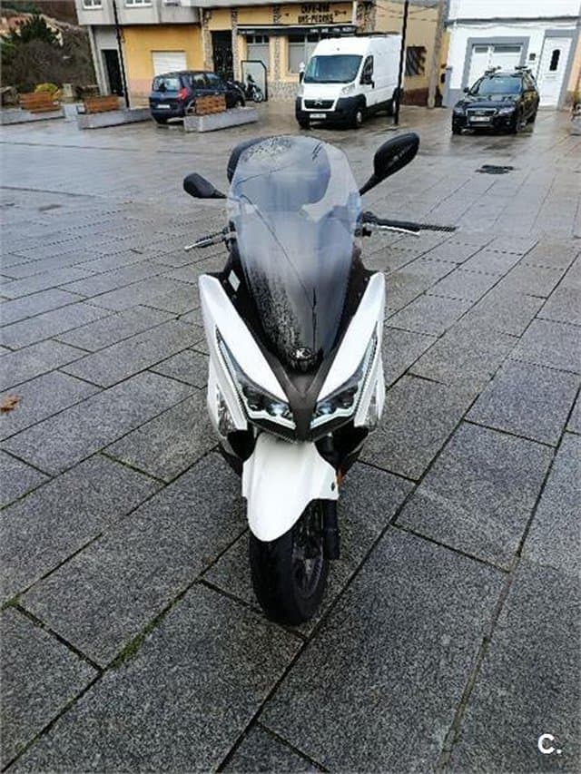 Kymco Grand Dink 300 3200 € 2022 A Coruña - 5