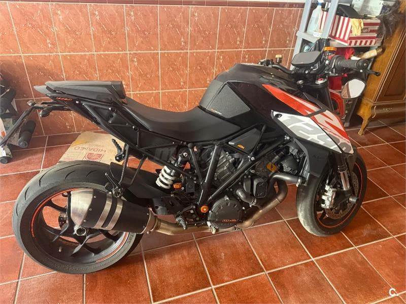 KTM 1290 Super Duke R 10.700 € 2017 Almería - 1