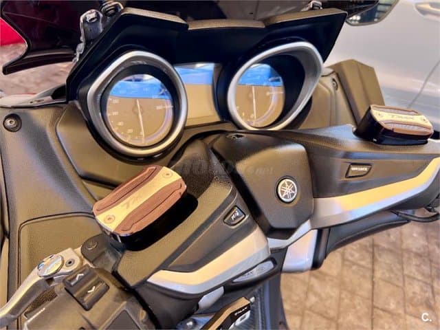Yamaha TMAX 530 – Vista 5