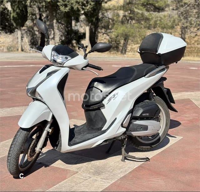 Honda SH125i – Vista 1