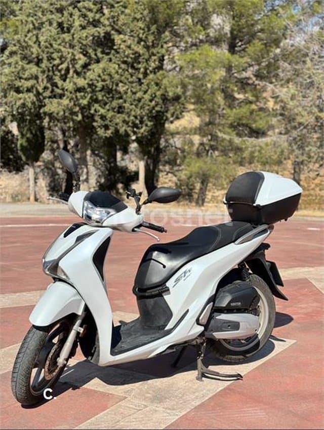 Honda SH125i – Vista 4