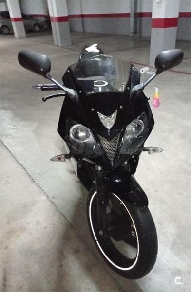 Daelim Roadwin 125R Fi 1500 € 2015 Alicante - 3