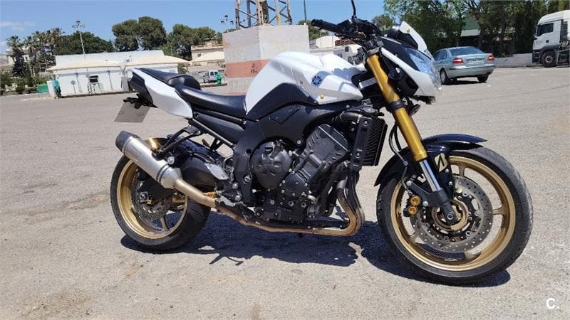 Yamaha FZ8 N – Vista 1