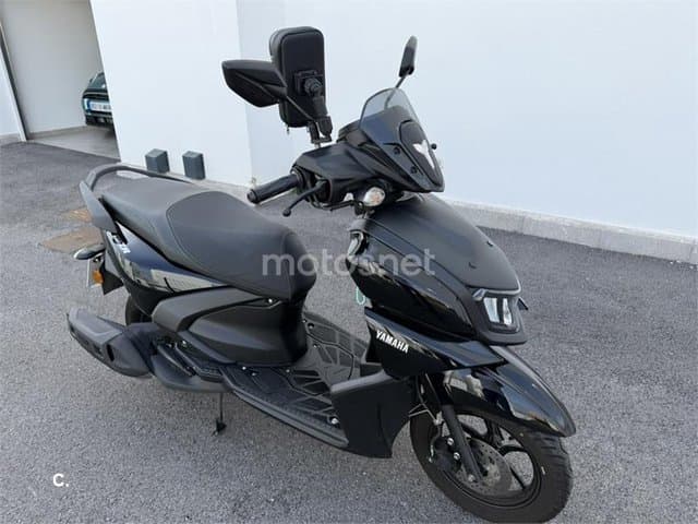 Yamaha Rayzr – Vista 3
