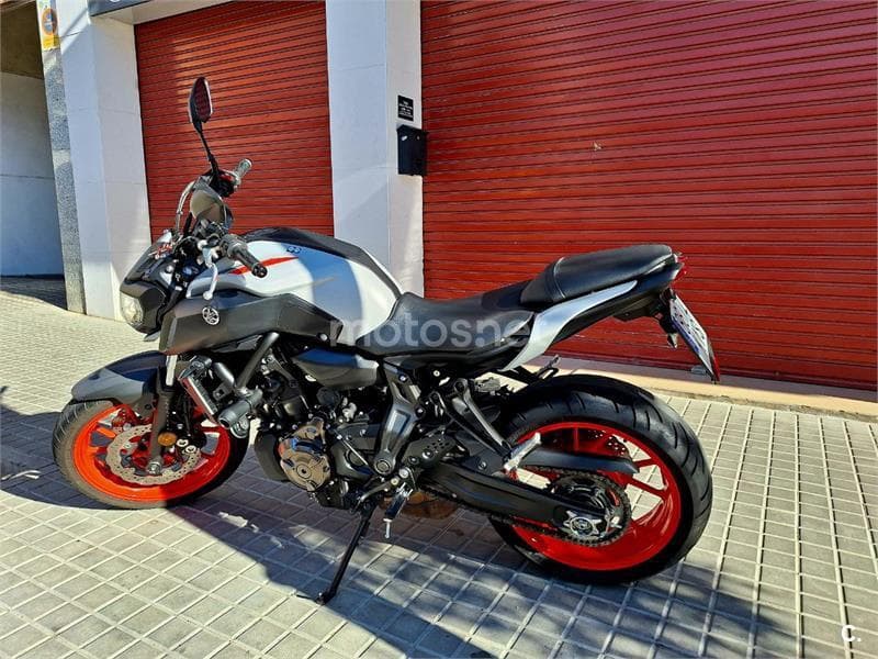 Yamaha MT-07 – Vista 5