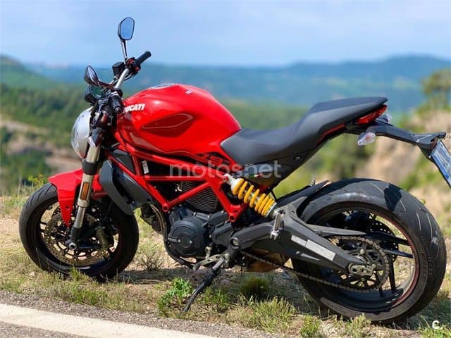 Ducati Monster 797 – Vista 2