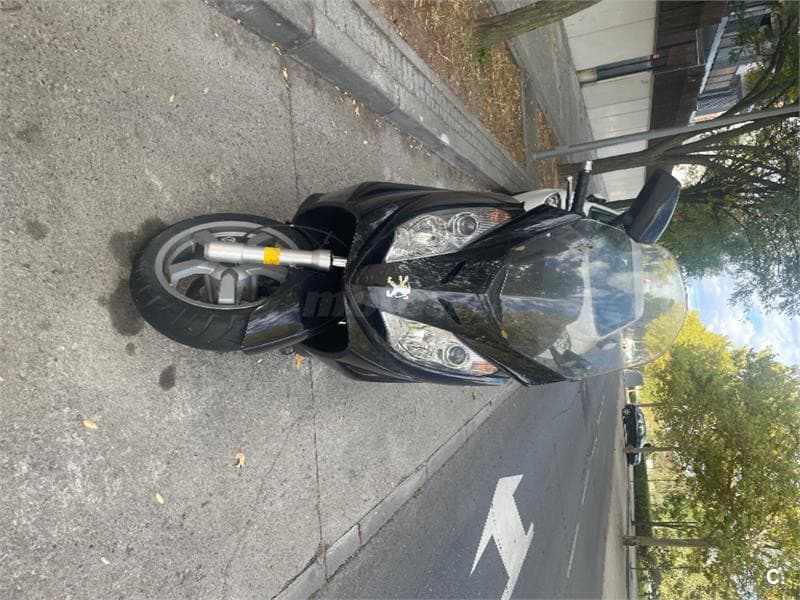 Peugeot SATELIS 125 4V EXECUTIVE 1500 € 2008 Madrid - 2