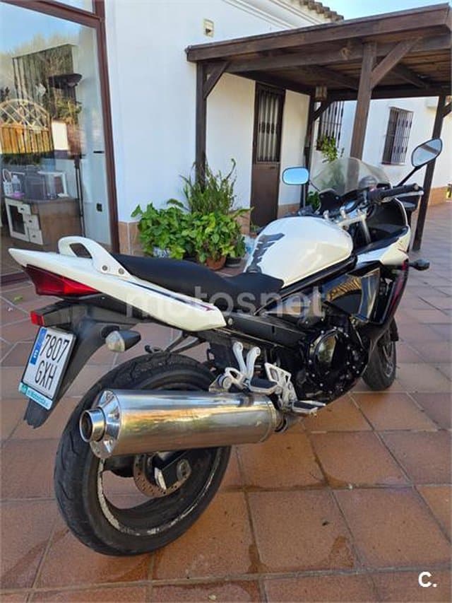 Suzuki GSX 650 F – Vista 1