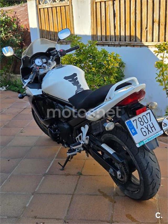 Suzuki GSX 650 F – Vista 7