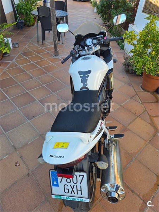 Suzuki GSX 650 F – Vista 9