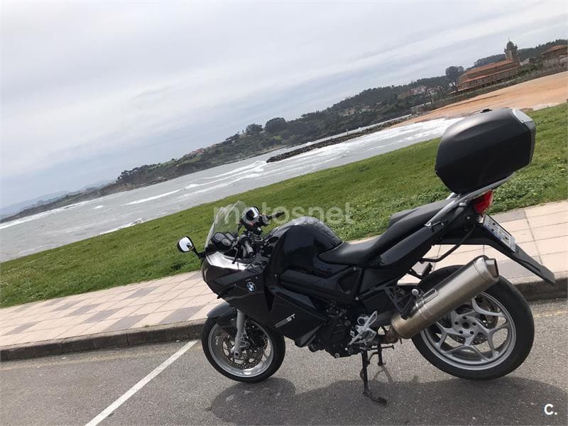 BMW F 800 ST – Vista 7