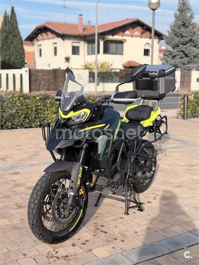 Benelli TRK 702 X – Vista 1