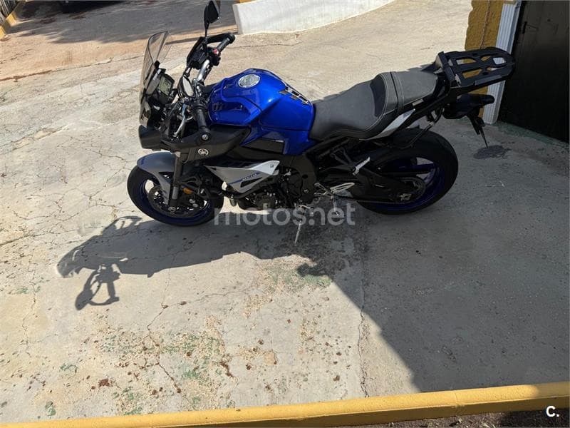 Yamaha MT-10 Tourer Edition – Vista 2